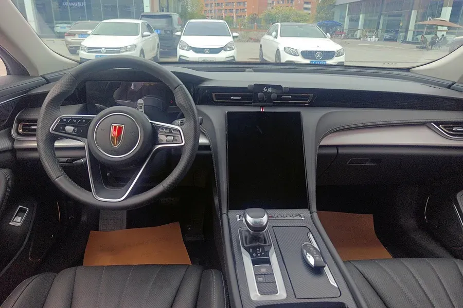 2024 HongQi H5 1.5T 169HP L4 7DCT,autocango,china used car exporter,china ev exporter,chinese used car exporter,chinese used ev exporter