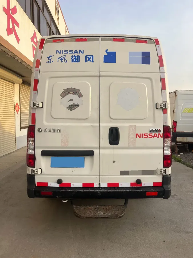 2023 Ford Transit 2.0T 220HP L4 5MT,autocango,china used car exporter,china ev exporter,chinese used car exporter,chinese used ev exporter