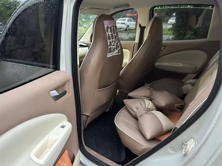 2025 WuLing ZhiGuang BEV 17.7KWH,autocango,china used car exporter,china ev exporter,chinese used car exporter,chinese used ev exporter