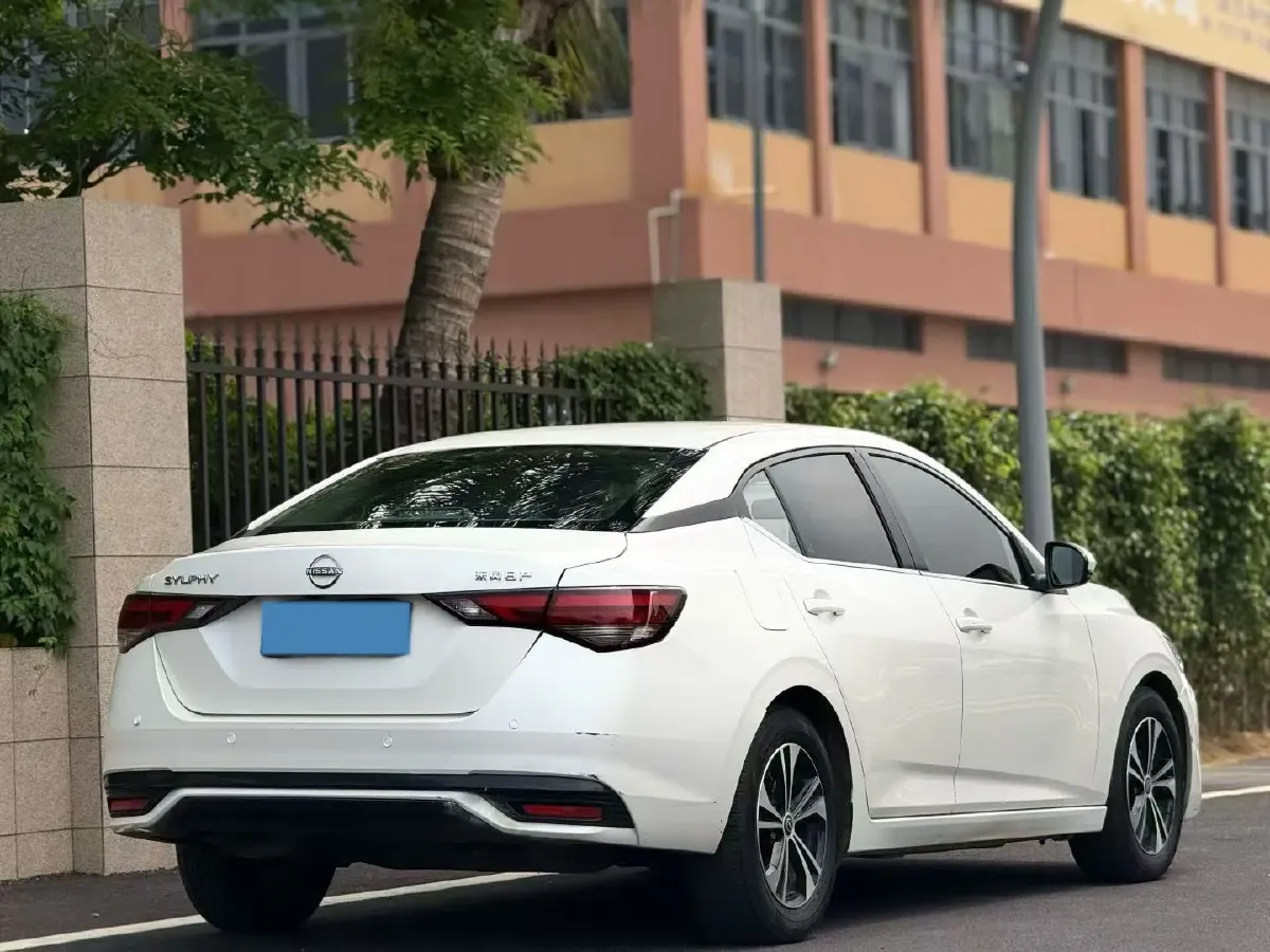 2023 Nissan Sylphy 1.6L 135HP L4 CVT,autocango,china used car exporter,china ev exporter,chinese used car exporter,chinese used ev exporter
