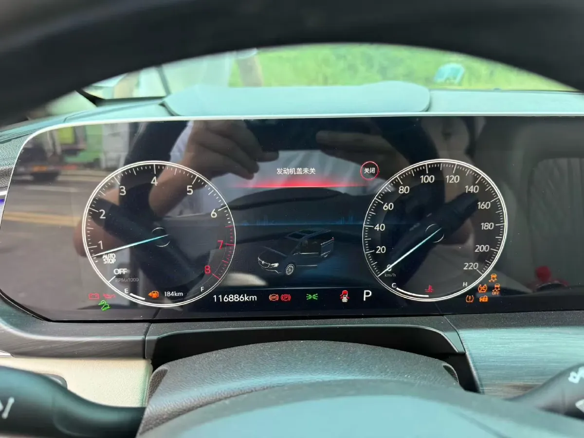 2022 Buick GL8 2.0T 237HP L4 9AT,autocango,china used car exporter,china ev exporter,chinese used car exporter,chinese used ev exporter