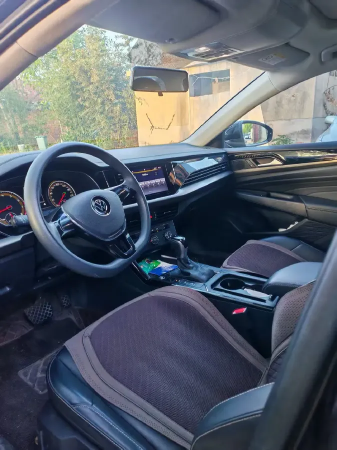 2020 Volkswagen Passat 1.4T 150HP L4 7DCT,autocango,china used car exporter,china ev exporter,chinese used car exporter,chinese used ev exporter