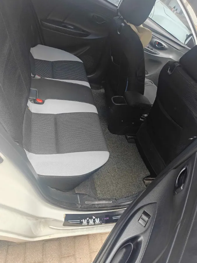 2021 Toyota Yaris L 1.5L 112HP L4 CVT,autocango,china used car exporter,china ev exporter,chinese used car exporter,chinese used ev exporter