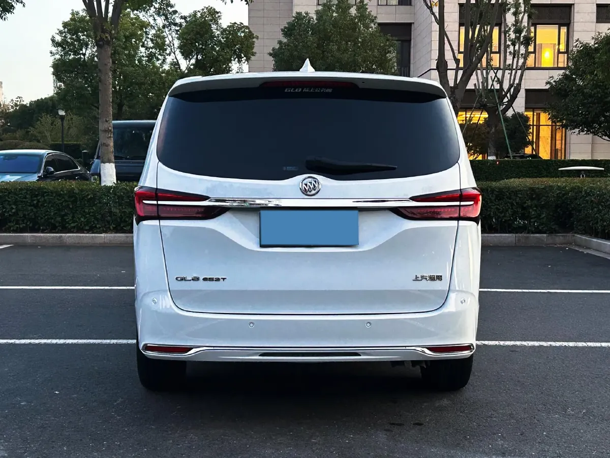 2021 Buick GL8 2.0T 237HP L4 9AT,autocango,china used car exporter,china ev exporter,chinese used car exporter,chinese used ev exporter