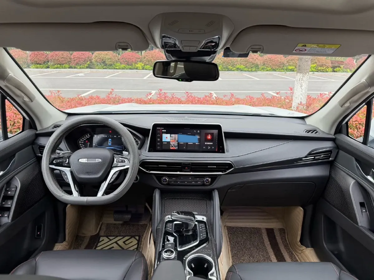 2020 MAXUS D90 Pro 2.0T 218HP L4 8AT,autocango,china used car exporter,china ev exporter,chinese used car exporter,chinese used ev exporter