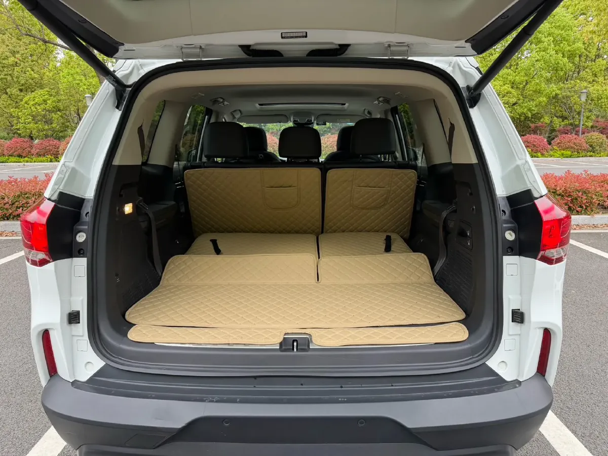 2020 MAXUS D90 Pro 2.0T 218HP L4 8AT,autocango,china used car exporter,china ev exporter,chinese used car exporter,chinese used ev exporter