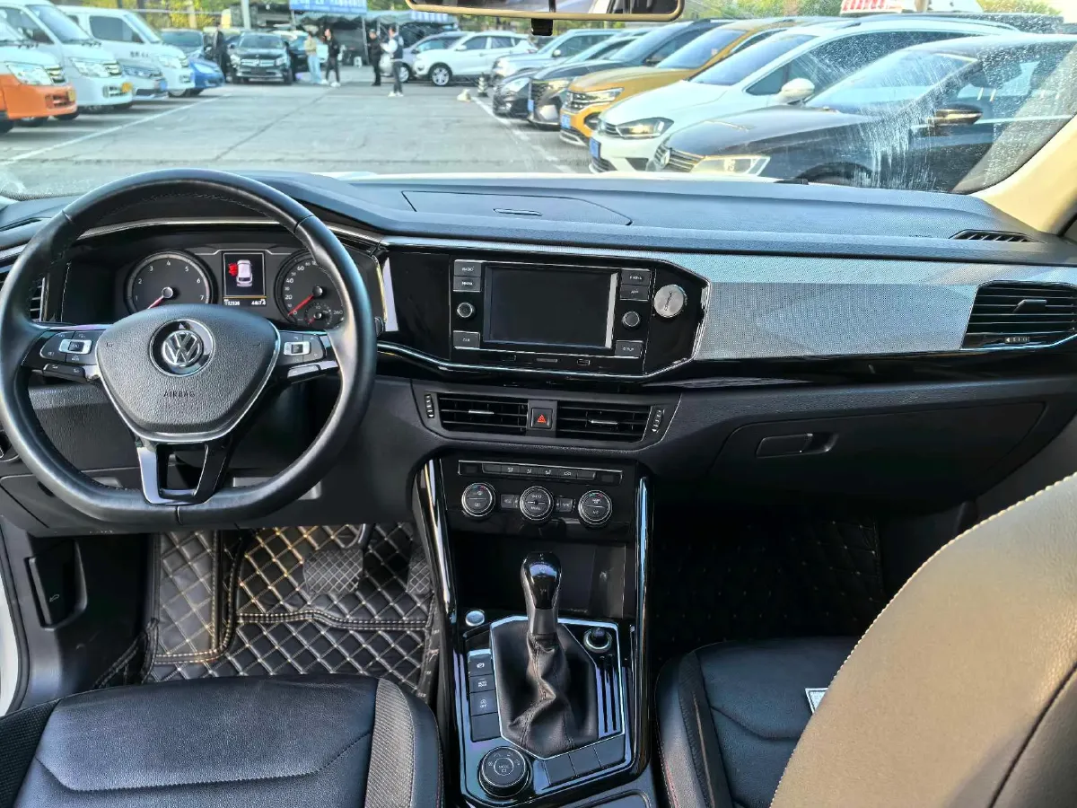 2019 Volkswagen Tayron 2.0T 186HP L4 7DCT,autocango,china used car exporter,china ev exporter,chinese used car exporter,chinese used ev exporter