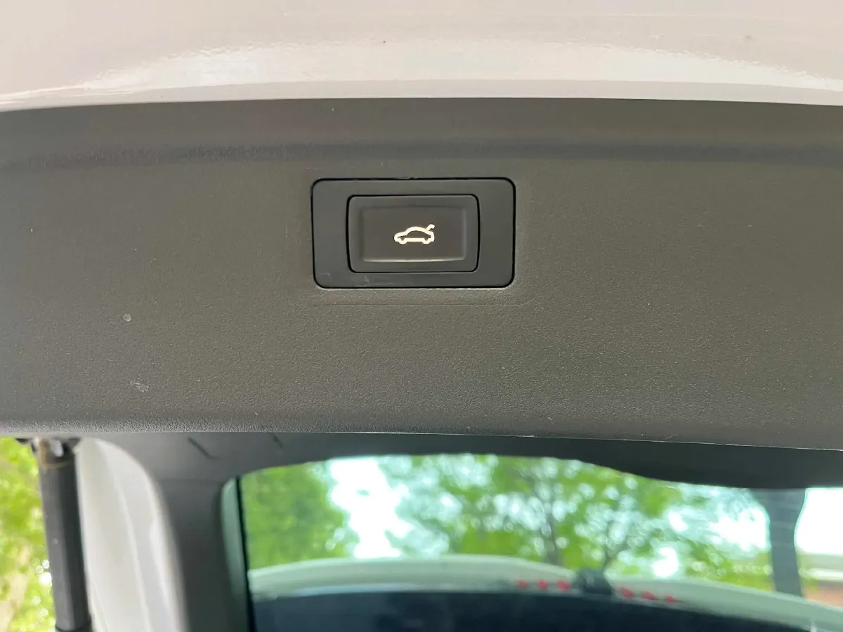 2022 Jetour DASHING 1.6T 197HP L4 7DCT,autocango,china used car exporter,china ev exporter,chinese used car exporter,chinese used ev exporter