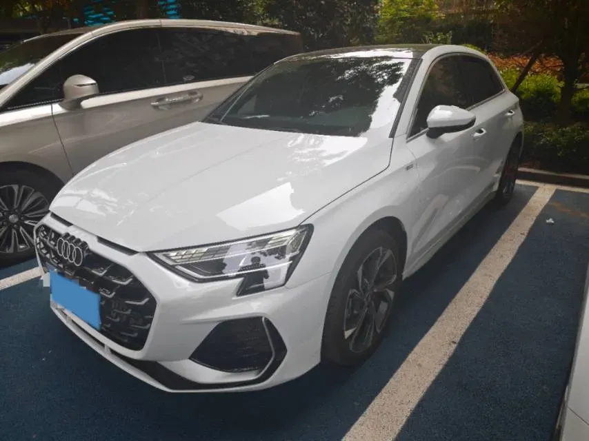 2026 Audi A3 1.5T 160HP L4 7DCT,autocango,china used car exporter,china ev exporter,chinese used car exporter,chinese used ev exporter