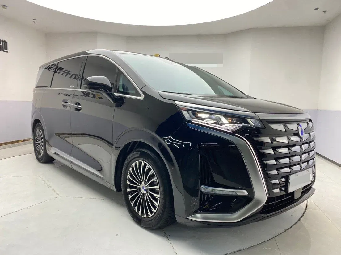 2024 Denza D9 1.5T 139HP L4 E-CVT PHEV 40KWH,autocango,china used car exporter,china ev exporter,chinese used car exporter,chinese used ev exporter