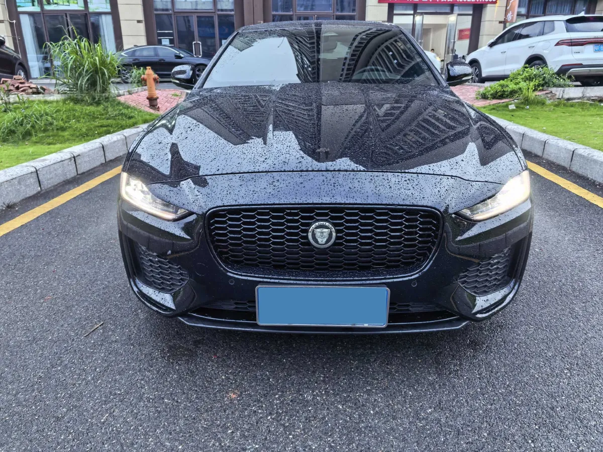 2025 Jaguar XEL 2.0T 250HP L4 8AT,autocango,china used car exporter,china ev exporter,chinese used car exporter,chinese used ev exporter