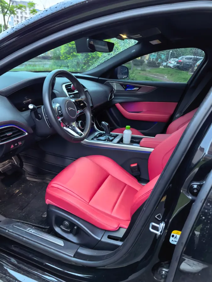 2025 Jaguar XEL 2.0T 250HP L4 8AT,autocango,china used car exporter,china ev exporter,chinese used car exporter,chinese used ev exporter