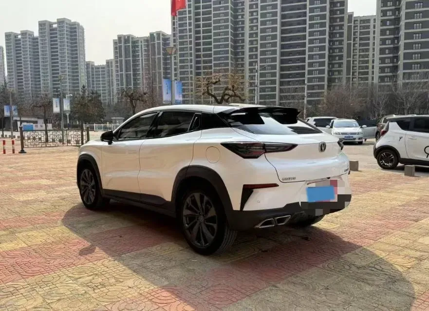 2020 ChangAn UNI-T 1.5T 180HP L4 7DCT,autocango,china used car exporter,china ev exporter,chinese used car exporter,chinese used ev exporter