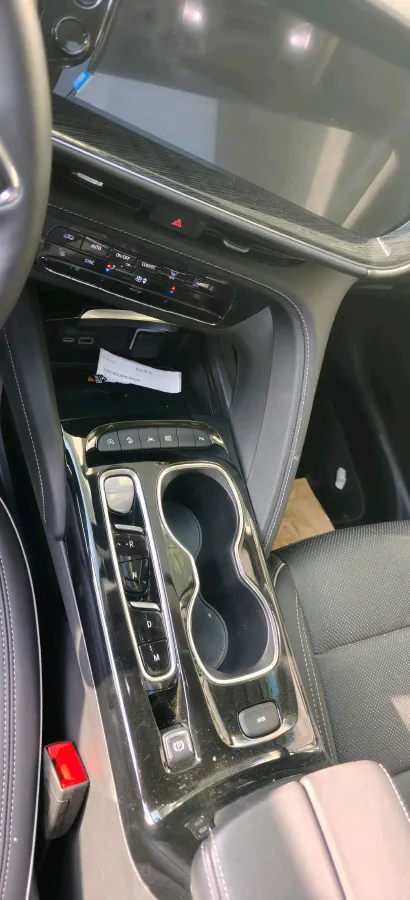 2023 Buick EnvisionPlus 2.0T 237HP L4 9AT,autocango,china used car exporter,china ev exporter,chinese used car exporter,chinese used ev exporter