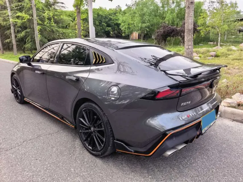 2022 ChangAn UNI-V 1.5T 188HP L4 7DCT,autocango,china used car exporter,china ev exporter,chinese used car exporter,chinese used ev exporter