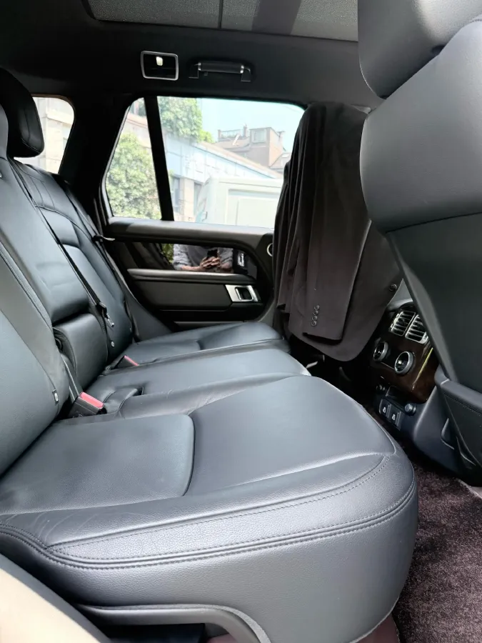 2022 Land Rover Range Rover 3.0T 360HP L6 8AT,autocango,china used car exporter,china ev exporter,chinese used car exporter,chinese used ev exporter