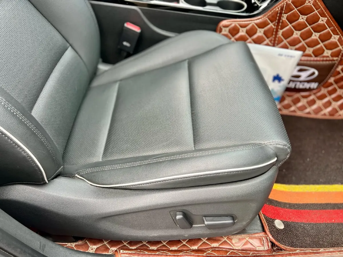 2020 Hyundai Tucson 1.6T 177HP L4 7DCT,autocango,china used car exporter,china ev exporter,chinese used car exporter,chinese used ev exporter