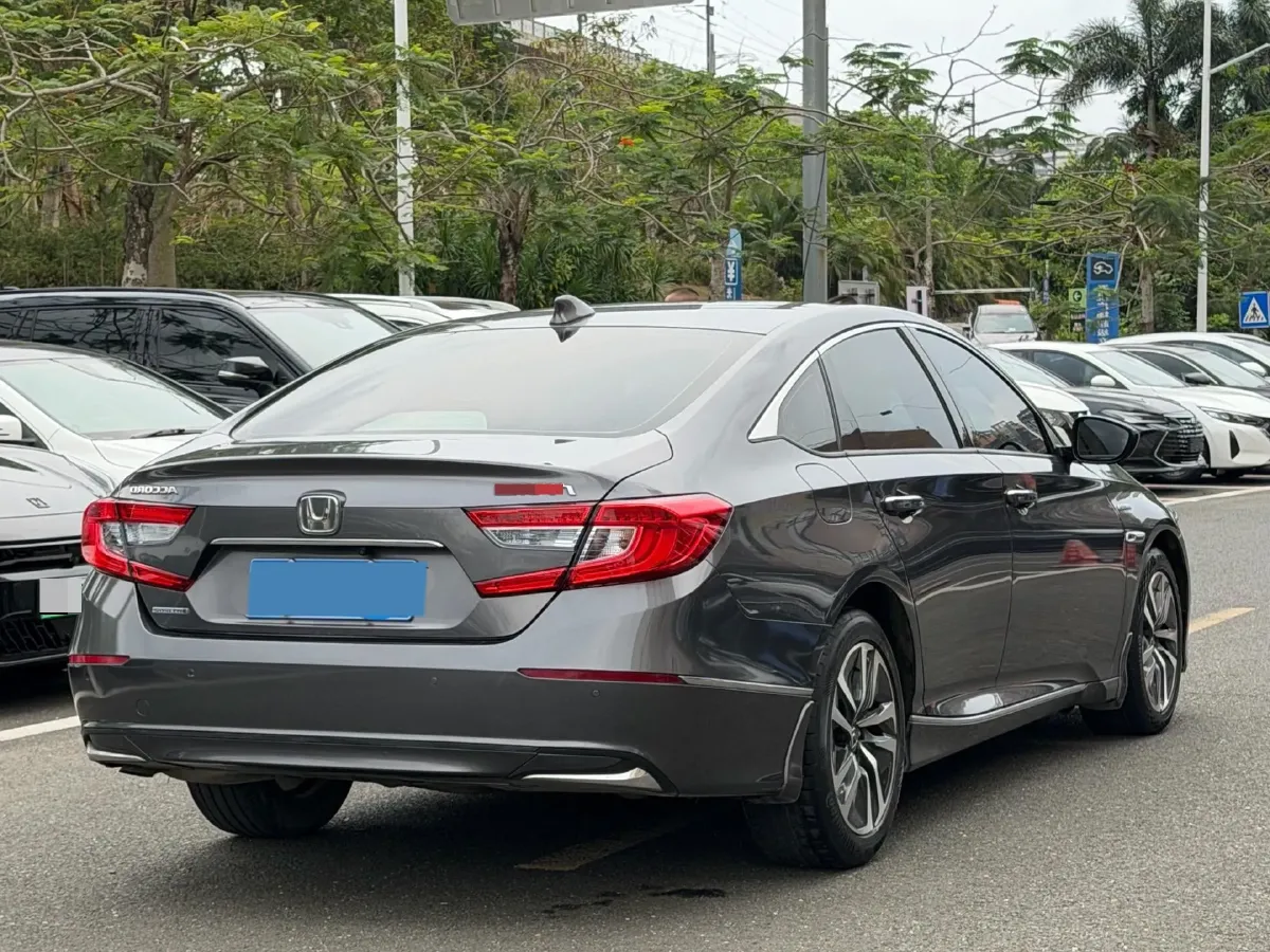 2018 Honda Accord 2.0L 146HP L4 E-CVT Hybrid,autocango,china used car exporter,china ev exporter,chinese used car exporter,chinese used ev exporter