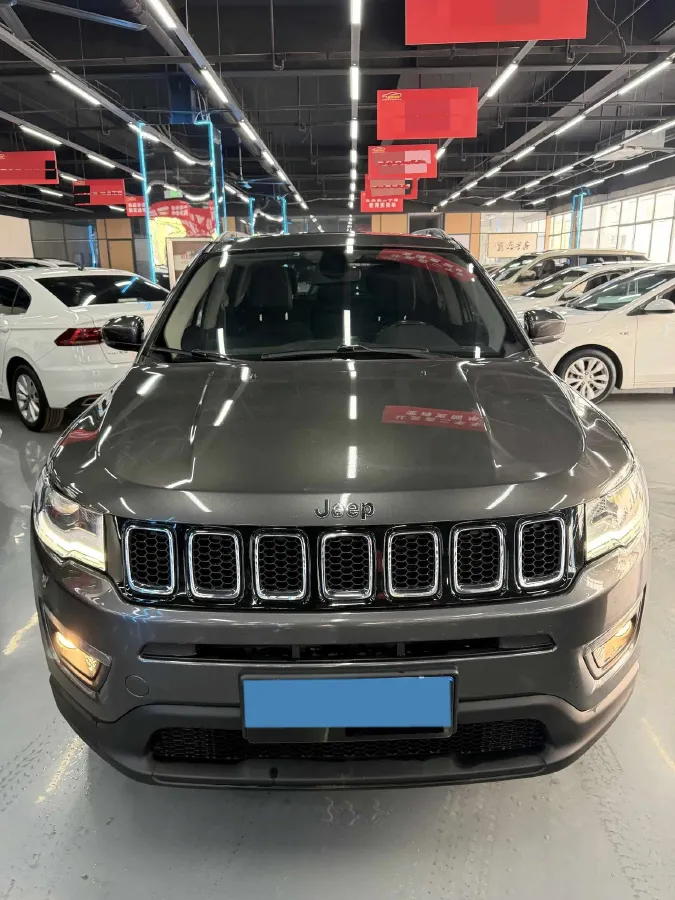 2019 Jeep Compass 1.3T 173HP L4 7DCT,autocango,china used car exporter,china ev exporter,chinese used car exporter,chinese used ev exporter