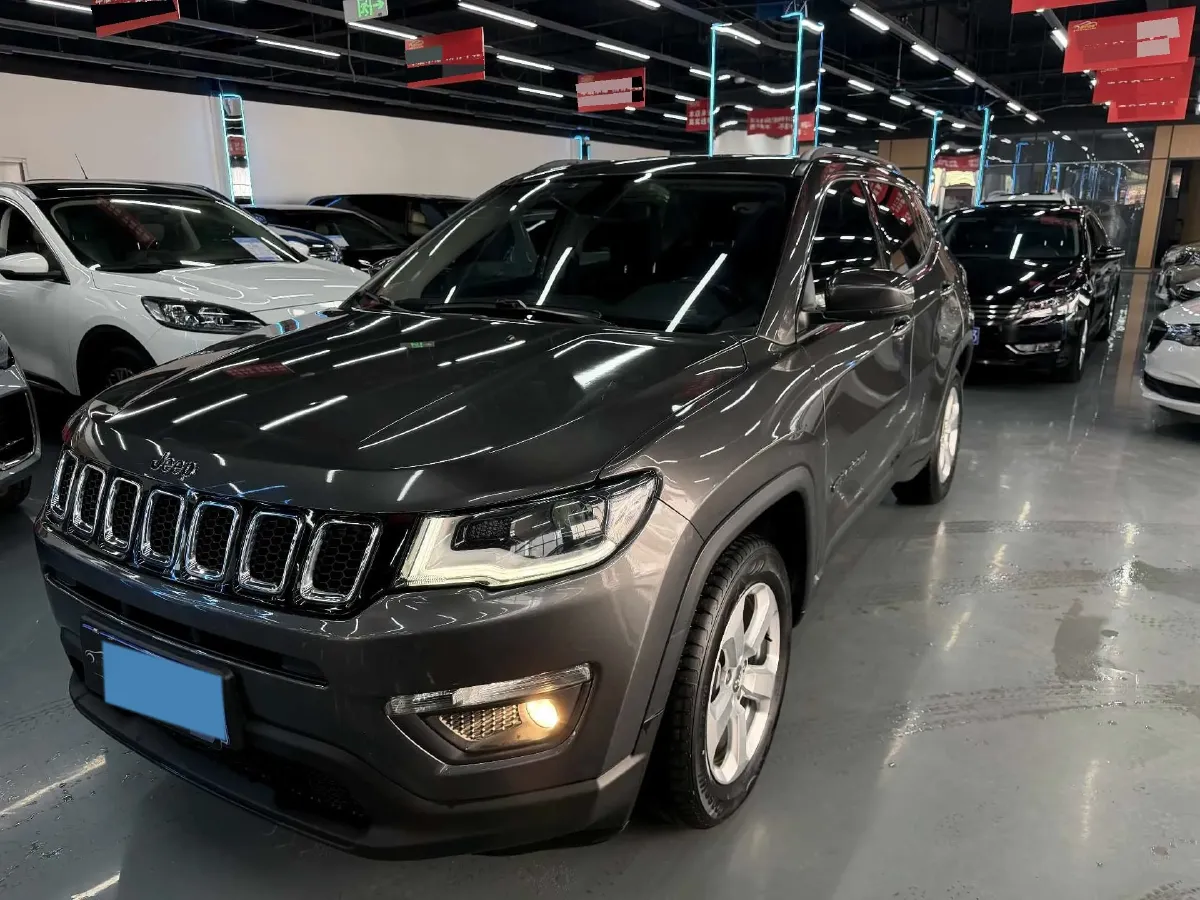 2019 Jeep Compass 1.3T 173HP L4 7DCT,autocango,china used car exporter,china ev exporter,chinese used car exporter,chinese used ev exporter