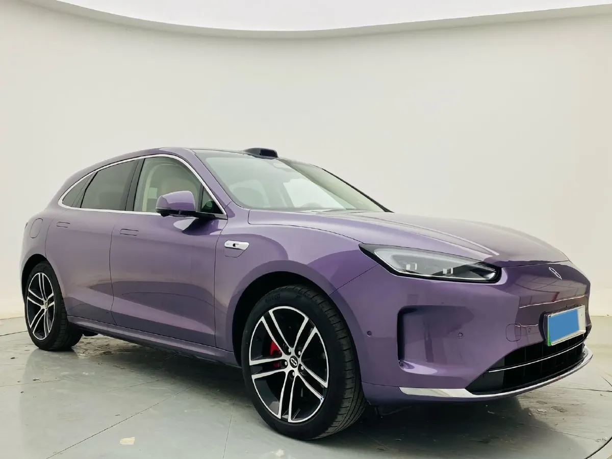 2025 AITO AITO M5 1.5T 152HP L4 REEV 42KWH,autocango,china used car exporter,china ev exporter,chinese used car exporter,chinese used ev exporter
