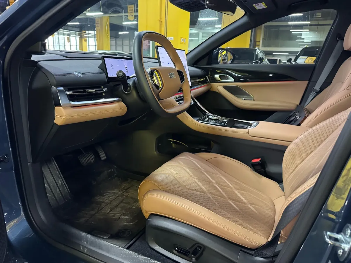 2025 Geely Galaxy A7 1.5L 112HP L4 1DHT PHEV,autocango,china used car exporter,china ev exporter,chinese used car exporter,chinese used ev exporter