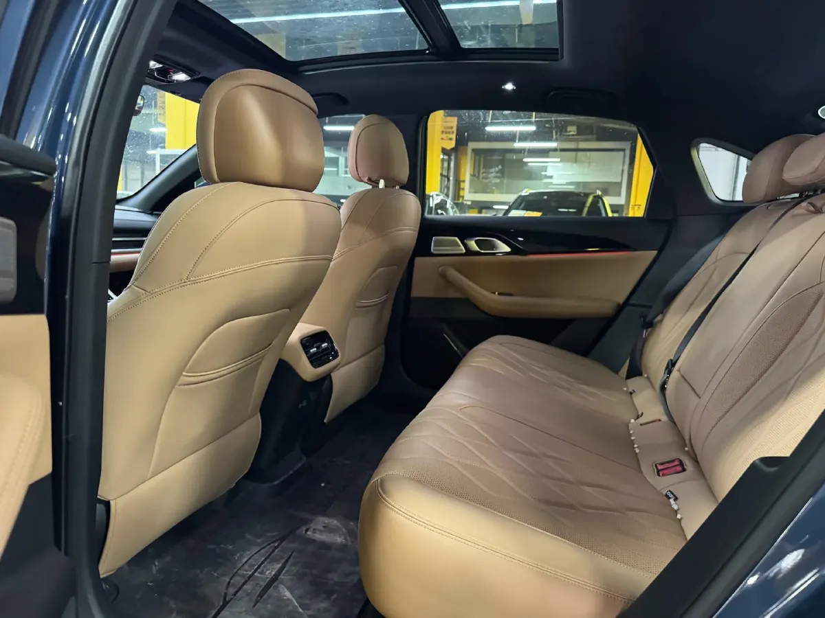 2025 Geely Galaxy A7 1.5L 112HP L4 1DHT PHEV,autocango,china used car exporter,china ev exporter,chinese used car exporter,chinese used ev exporter