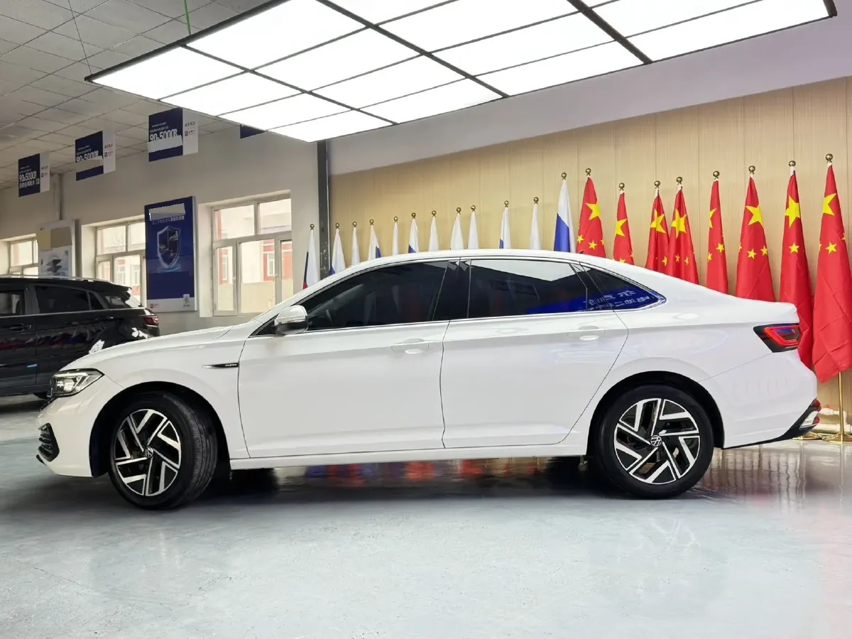 2023 Volkswagen Sagitar 1.4T 150HP L4 7DCT,autocango,china used car exporter,china ev exporter,chinese used car exporter,chinese used ev exporter