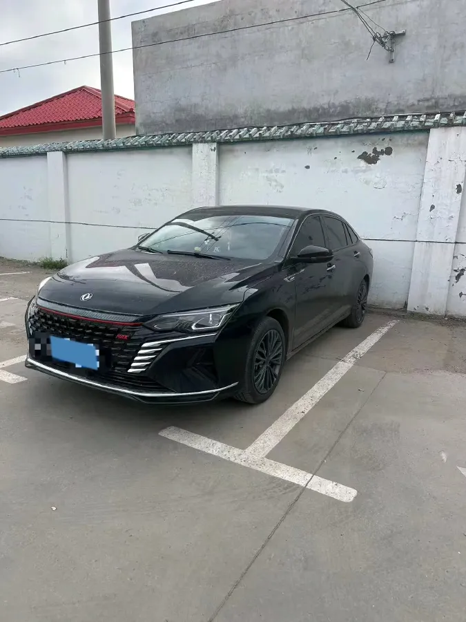 2021 DongFeng Aeolus YiXuan MAX 1.5T 190HP L4 7DCT,autocango,china used car exporter,china ev exporter,chinese used car exporter,chinese used ev exporter