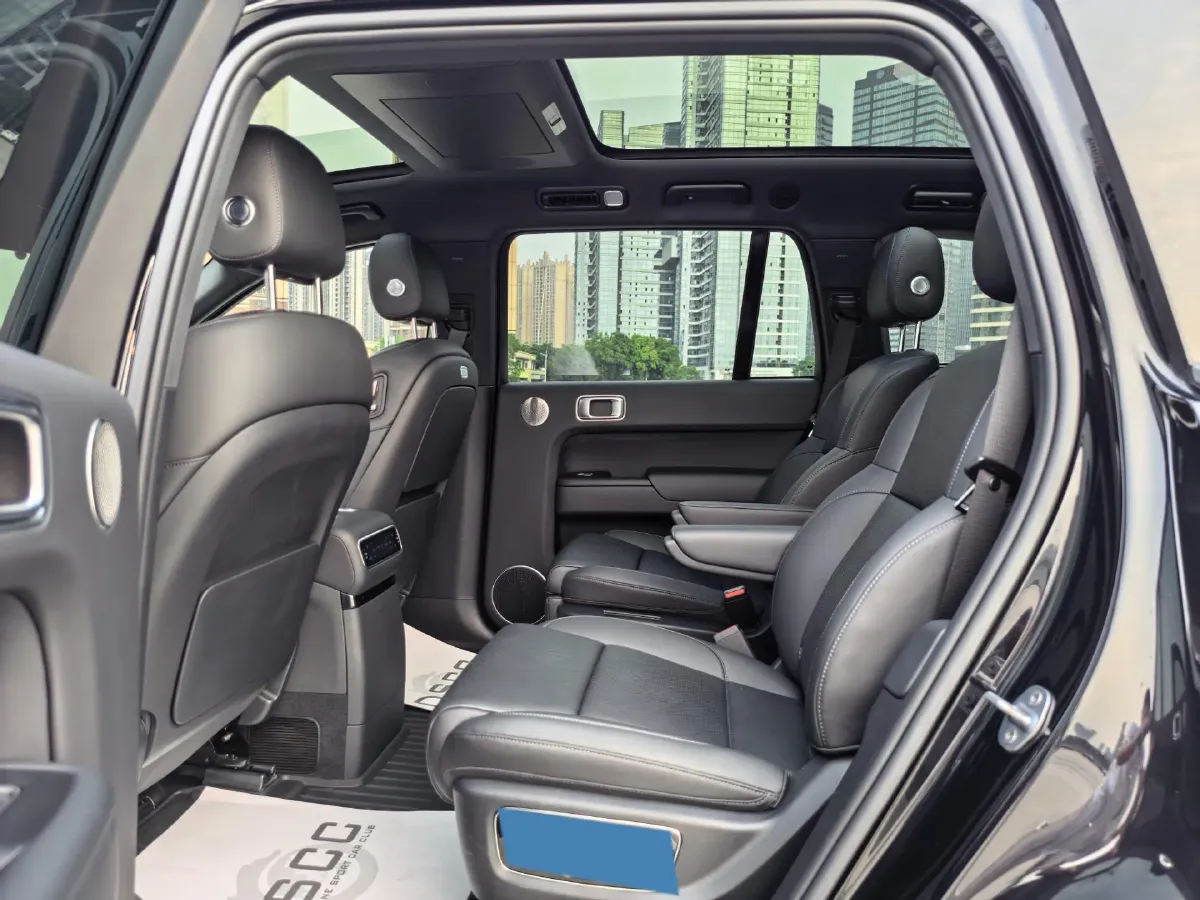 2024 Li L9 Range Extended 154HP REEV 52.3KWH,autocango,china used car exporter,china ev exporter,chinese used car exporter,chinese used ev exporter