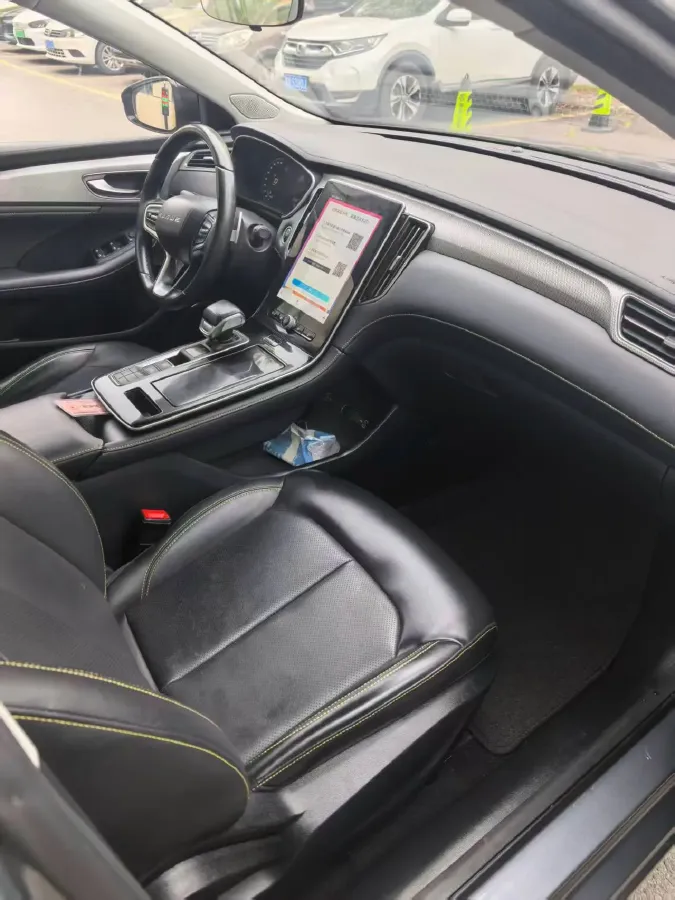 2020 Roewe i6 MAX 1.5T 173HP L4 7DCT,autocango,china used car exporter,china ev exporter,chinese used car exporter,chinese used ev exporter