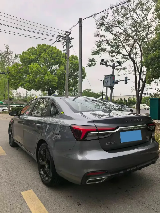 2020 Roewe i6 MAX 1.5T 173HP L4 7DCT,autocango,china used car exporter,china ev exporter,chinese used car exporter,chinese used ev exporter