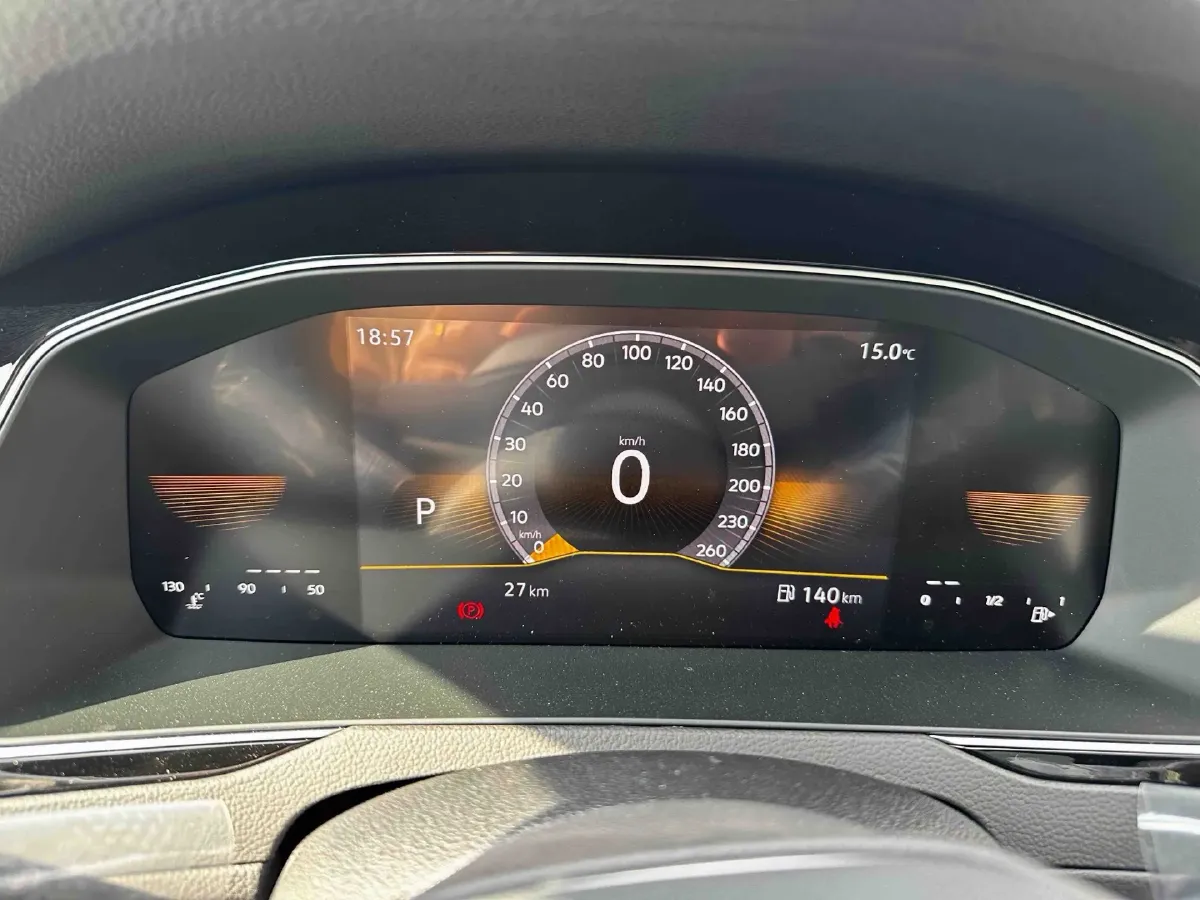 2025 Volkswagen Magotan 1.4T 150HP L4 7DCT,autocango,china used car exporter,china ev exporter,chinese used car exporter,chinese used ev exporter