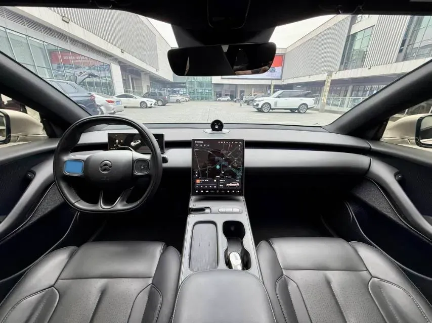 2024 NIO ET5T BEV 75KWH,autocango,china used car exporter,china ev exporter,chinese used car exporter,chinese used ev exporter