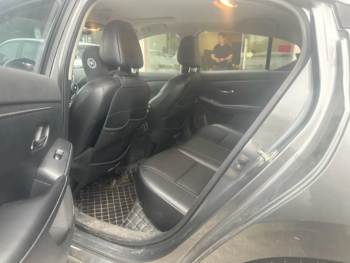 2021 Nissan Sylphy 1.6L 135HP L4 CVT,autocango,china used car exporter,china ev exporter,chinese used car exporter,chinese used ev exporter