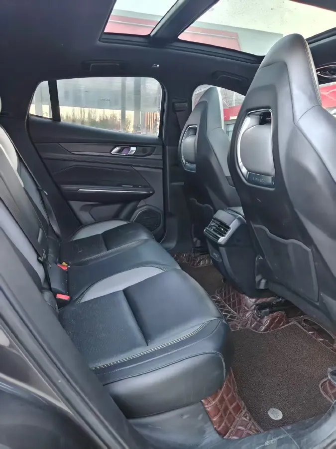 2023 LYNK&CO 05 2.0T 254HP L4 8AT,autocango,china used car exporter,china ev exporter,chinese used car exporter,chinese used ev exporter