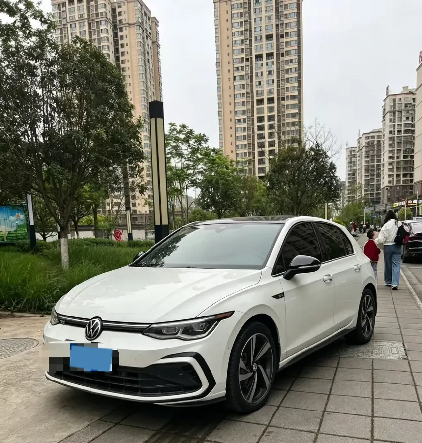 2023 Volkswagen Golf 1.4T 150HP L4 7DCT,autocango,china used car exporter,china ev exporter,chinese used car exporter,chinese used ev exporter