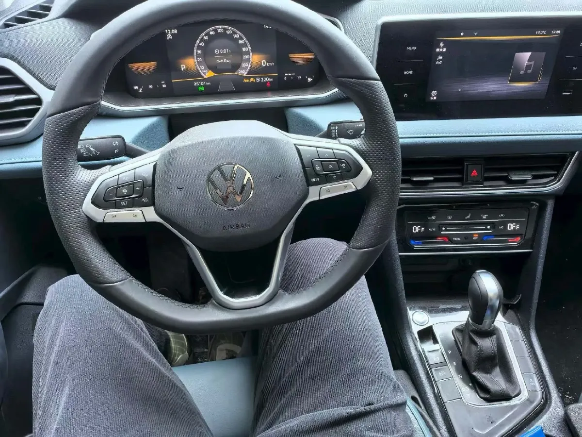 2024 Volkswagen Tharu 1.5T 160HP L4 7DCT,autocango,china used car exporter,china ev exporter,chinese used car exporter,chinese used ev exporter