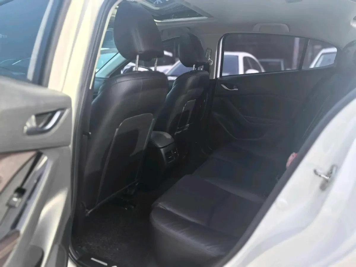 2017 Mazda 3 Axela 2.0L 158HP L4 6AT,autocango,china used car exporter,china ev exporter,chinese used car exporter,chinese used ev exporter