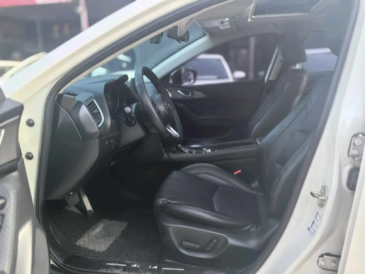 2017 Mazda 3 Axela 2.0L 158HP L4 6AT,autocango,china used car exporter,china ev exporter,chinese used car exporter,chinese used ev exporter