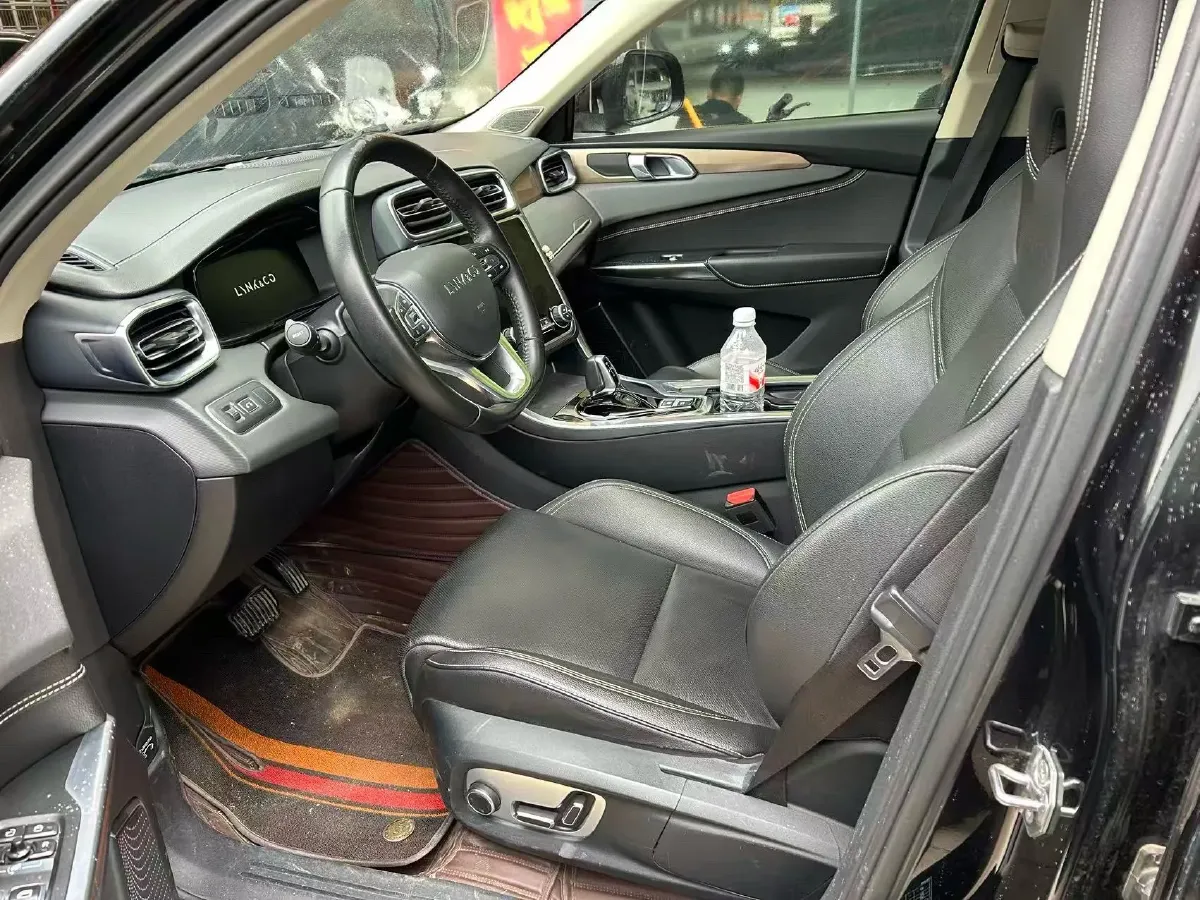 2019 LYNK&CO 01 2.0T 190HP L4 6AT,autocango,china used car exporter,china ev exporter,chinese used car exporter,chinese used ev exporter