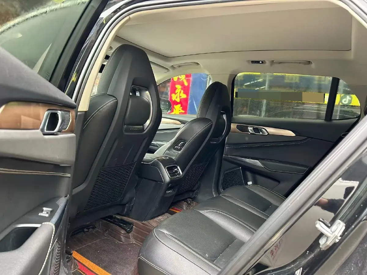 2019 LYNK&CO 01 2.0T 190HP L4 6AT,autocango,china used car exporter,china ev exporter,chinese used car exporter,chinese used ev exporter