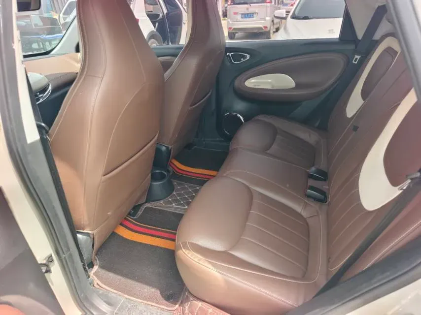 2023 WuLing BinGuo BEV 37.9KWH,autocango,china used car exporter,china ev exporter,chinese used car exporter,chinese used ev exporter