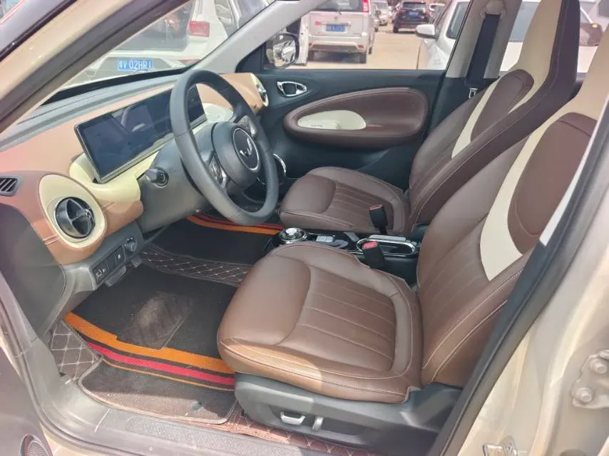 2023 WuLing BinGuo BEV 37.9KWH,autocango,china used car exporter,china ev exporter,chinese used car exporter,chinese used ev exporter