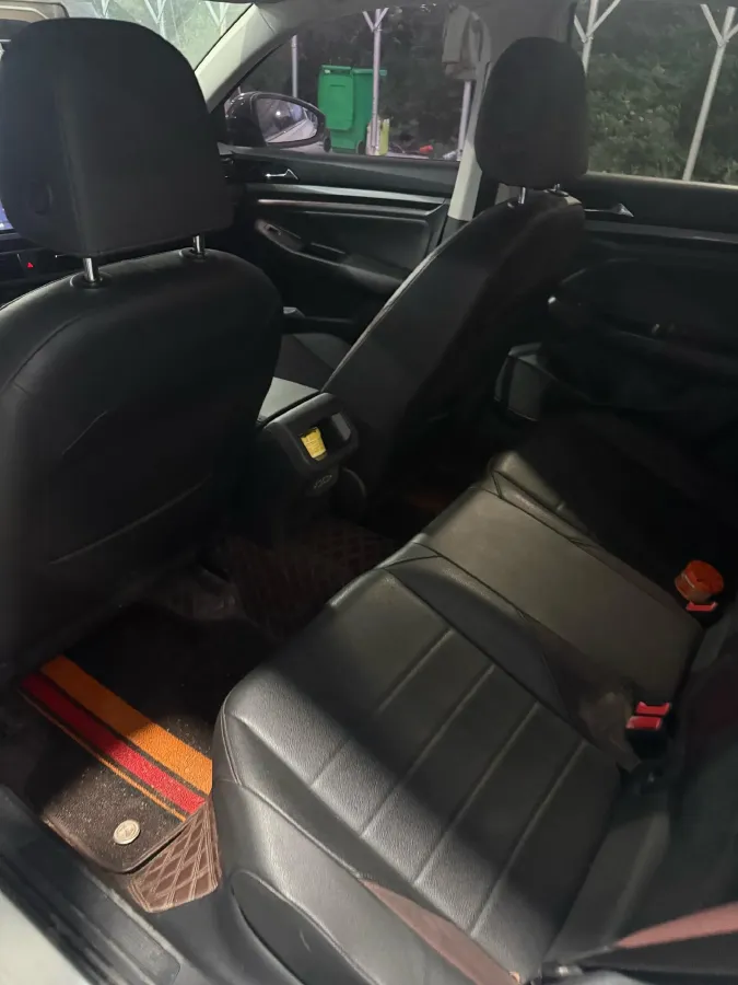 2019 Dongfeng RuiQi 6 2.4L 158HP L4 5MT,autocango,china used car exporter,china ev exporter,chinese used car exporter,chinese used ev exporter