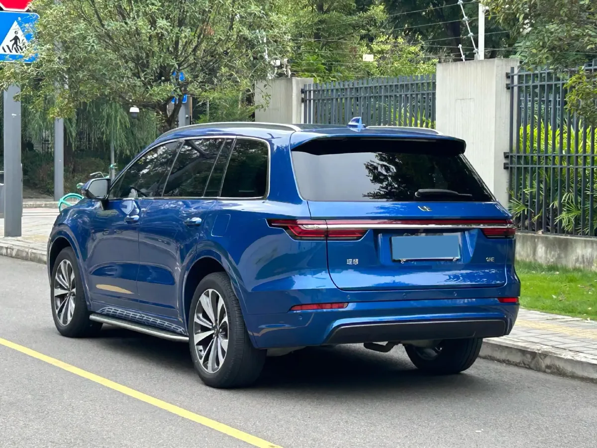2020 Li ONE Range Extended 131HP REEV 40.5KWH,autocango,china used car exporter,china ev exporter,chinese used car exporter,chinese used ev exporter
