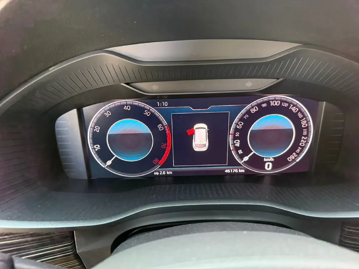 2021 Skoda Kodiak 2.0T 186HP L4 7DCT,autocango,china used car exporter,china ev exporter,chinese used car exporter,chinese used ev exporter