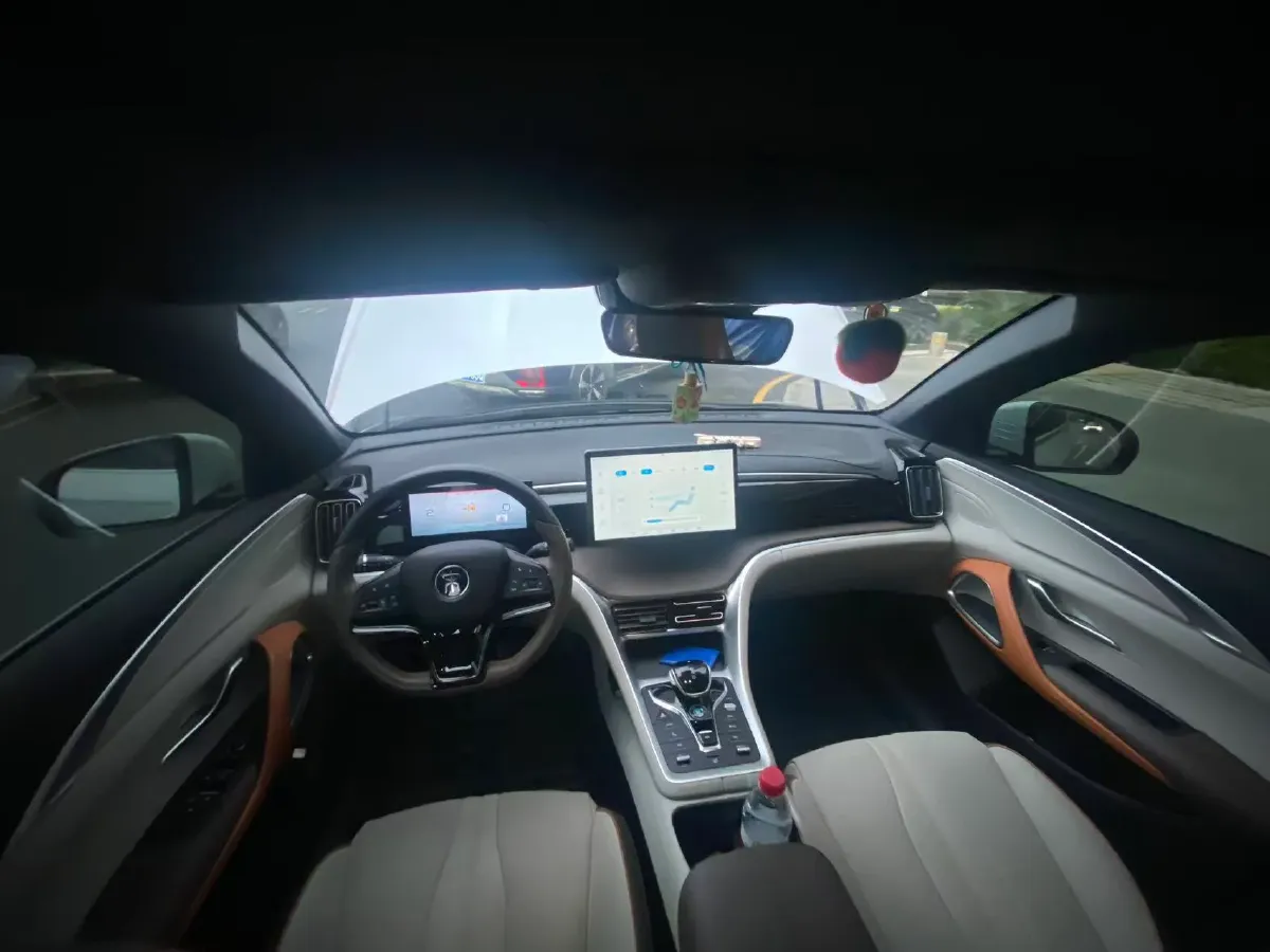 2022 LYNK&CO 03 1.5T 180HP L3 7DCT,autocango,china used car exporter,china ev exporter,chinese used car exporter,chinese used ev exporter