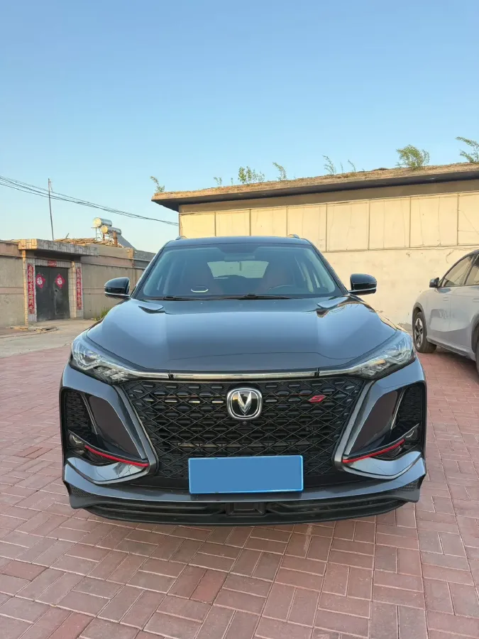 2020 ChangAn CS75 Plus 2.0T 233HP L4 8AT,autocango,china used car exporter,china ev exporter,chinese used car exporter,chinese used ev exporter
