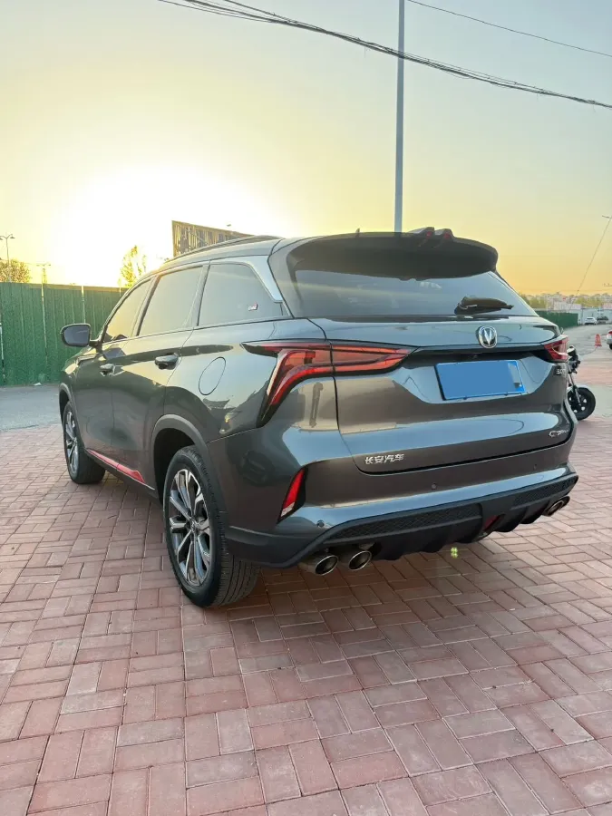 2020 ChangAn CS75 Plus 2.0T 233HP L4 8AT,autocango,china used car exporter,china ev exporter,chinese used car exporter,chinese used ev exporter